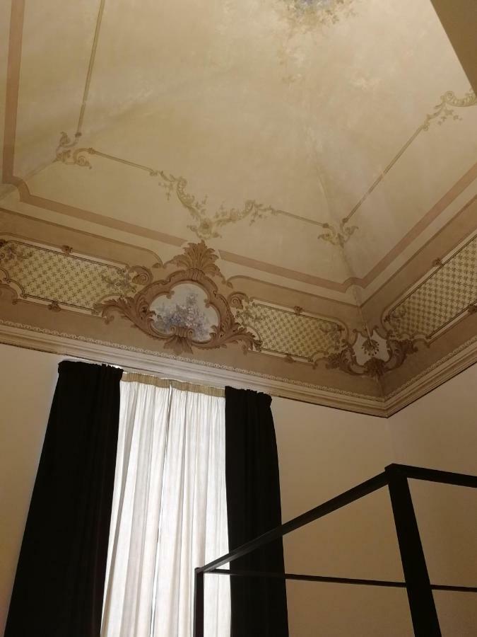 Bed and Breakfast Gatto Bianco Duchessa Bari Esterno foto